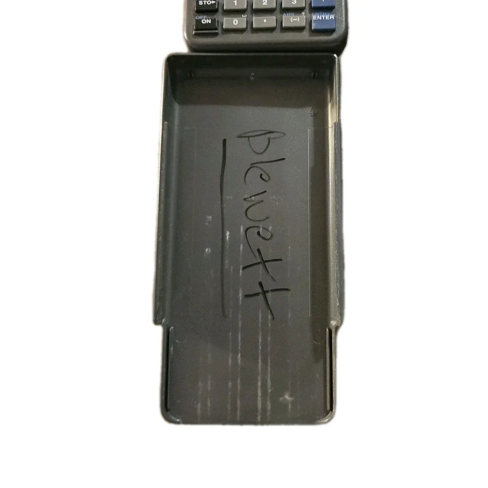 Texas Instruments TI-82 Graphing Calculator With Cover‎ Tested Working